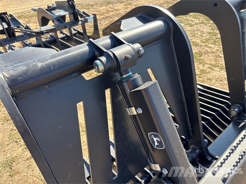 John Deere GR84B 84 in Skeleton Skid Steer Grapple Bucket Gripar