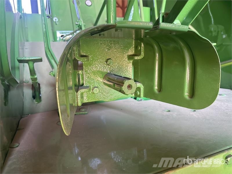 John Deere Model D 2WD Tractor Трактора