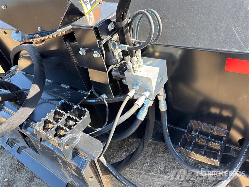 John Deere SB84H 84 in Skid Steer Snowblower Schneefräse