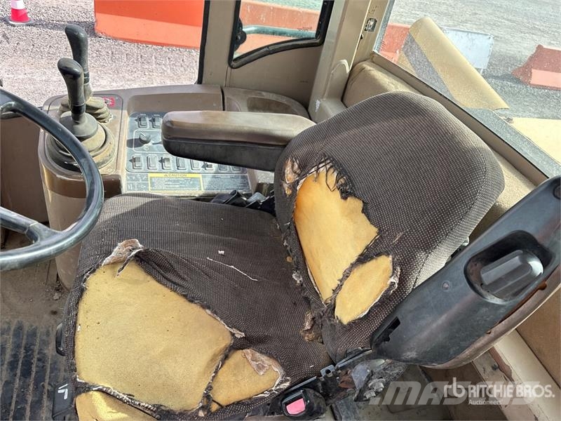 John Deere TC54H Wheel Loader Tekerlekli yükleyiciler