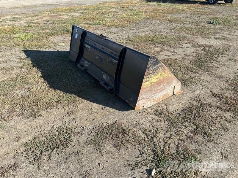 John Deere U84 84 in General Purpose Skid Steer Bucket Skovle