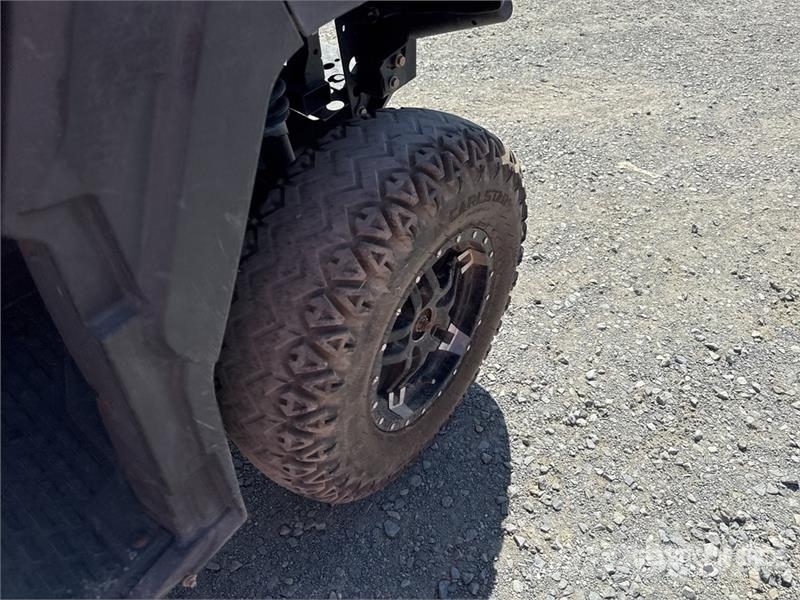 John Deere XUV835M 4x4 Utility Vehicle Redskapsbärare