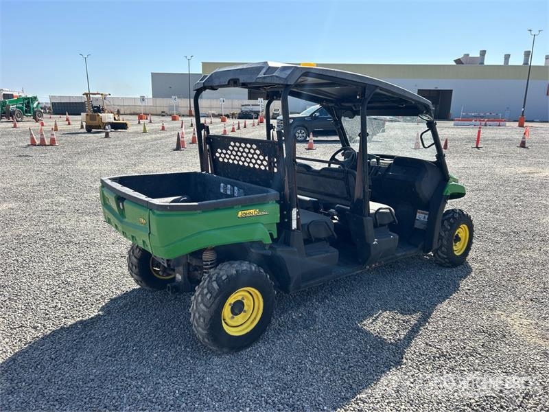 John Deere XUV855 4x4 Utility Vehicle Redskapsbärare