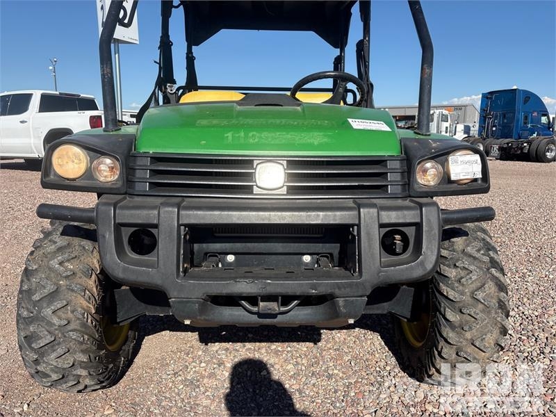 John Deere XUV855MS4 4x4 Utility Vehicle Arbeitsfahrzeuge