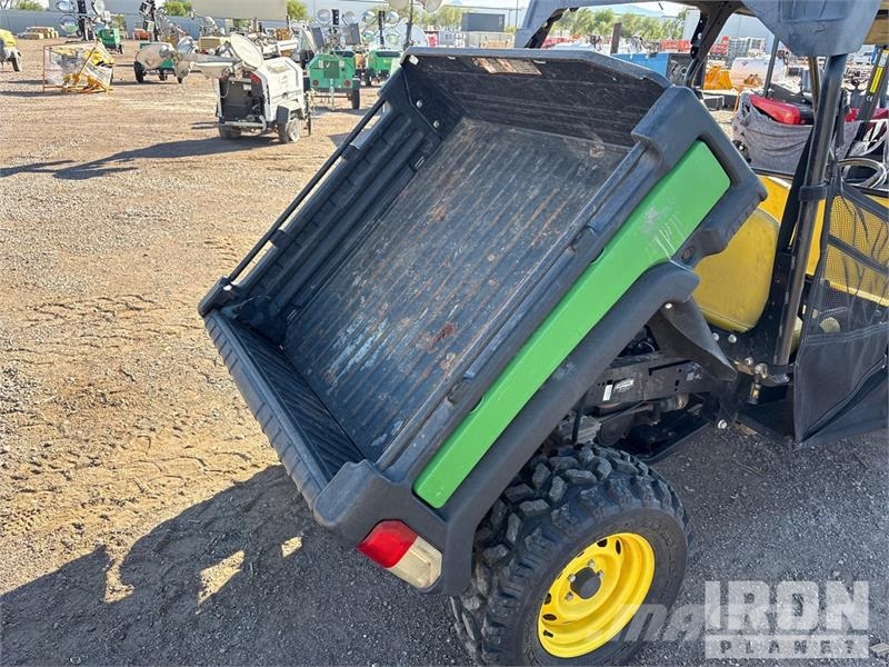John Deere XUV855MS4 4x4 Utility Vehicle Arbeitsfahrzeuge