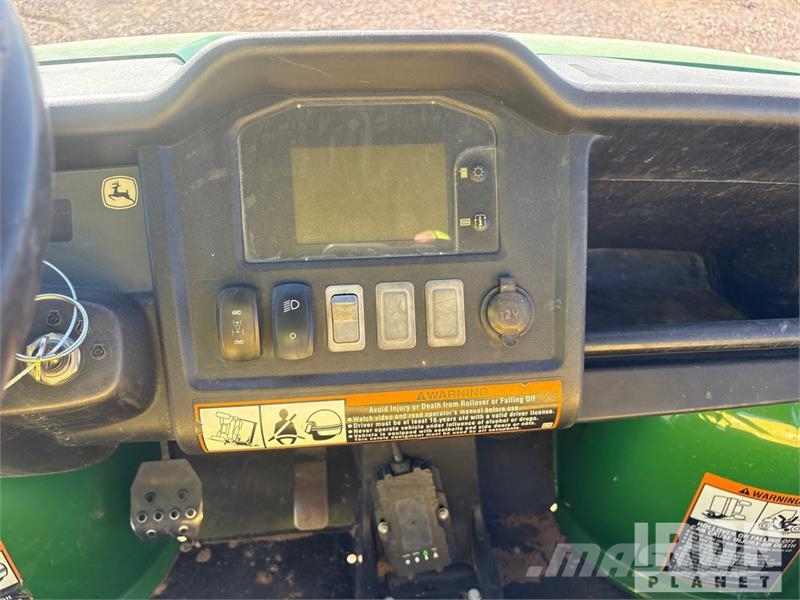 John Deere XUV855MS4 4x4 Utility Vehicle Arbeitsfahrzeuge