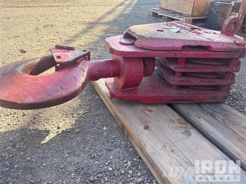 Johnson 18B 54 in 60 ton 3 Sheave Load Block Delovi i oprema za kran