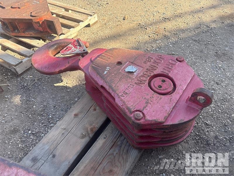 Johnson 18B 54 in 60 ton 3 Sheave Load Block Delovi i oprema za kran