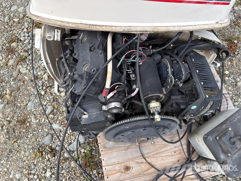 Johnson J120TLCD Boat Engine Merendusmootorid