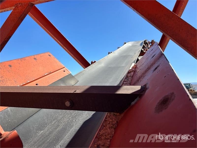 Johnson Ross SH-60 6 ft x 12 ft Aggregate Feeder 其他