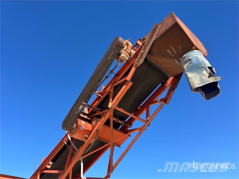 Johnson Ross SH-60 6 ft x 12 ft Aggregate Feeder 其他
