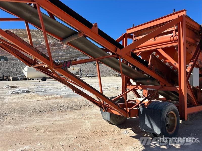 Johnson Ross SH-60 6 ft x 12 ft Aggregate Feeder 其他