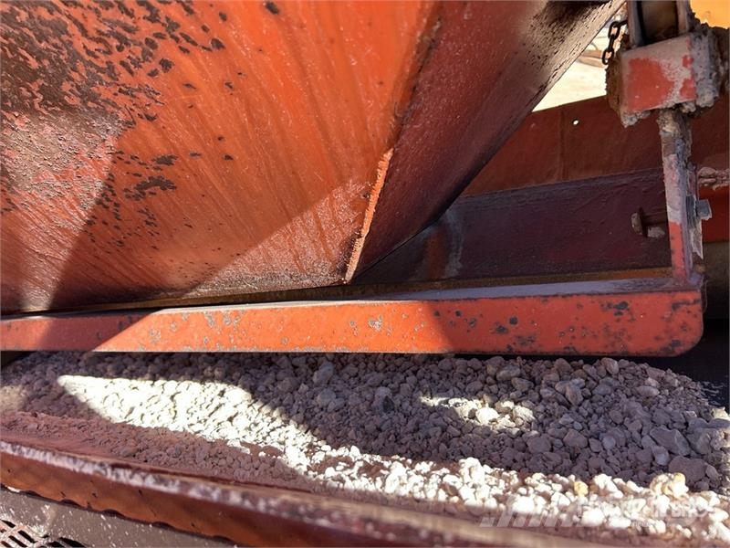 Johnson Ross SH-60 6 ft x 12 ft Aggregate Feeder 其他
