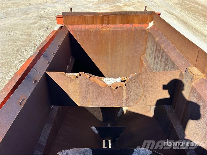 Johnson Ross SH-60 6 ft x 12 ft Aggregate Feeder 其他