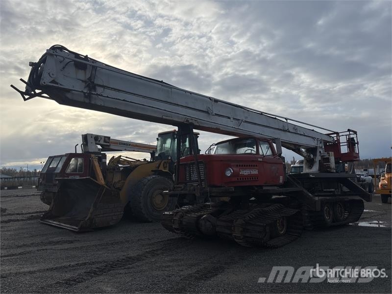 Juggernaut 8T Crawler Carrier Aerial Lift w/ Pitma Sonstige Baumaschinen