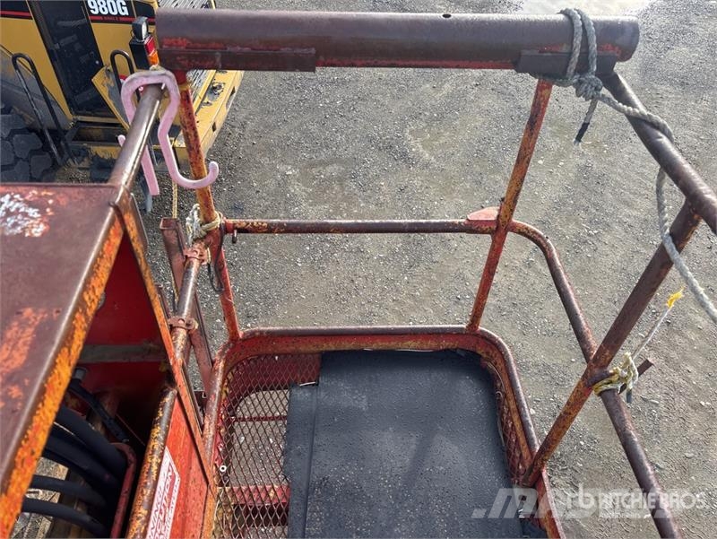 Juggernaut 8T Crawler Carrier Aerial Lift w/ Pitma Sonstige Baumaschinen