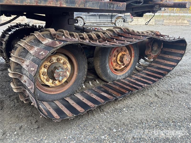 Juggernaut 8T Crawler Carrier Aerial Lift w/ Pitma Sonstige Baumaschinen