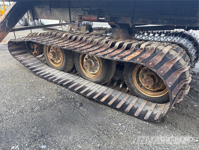 Juggernaut 8T Crawler Carrier Aerial Lift w/ Pitma Sonstige Baumaschinen