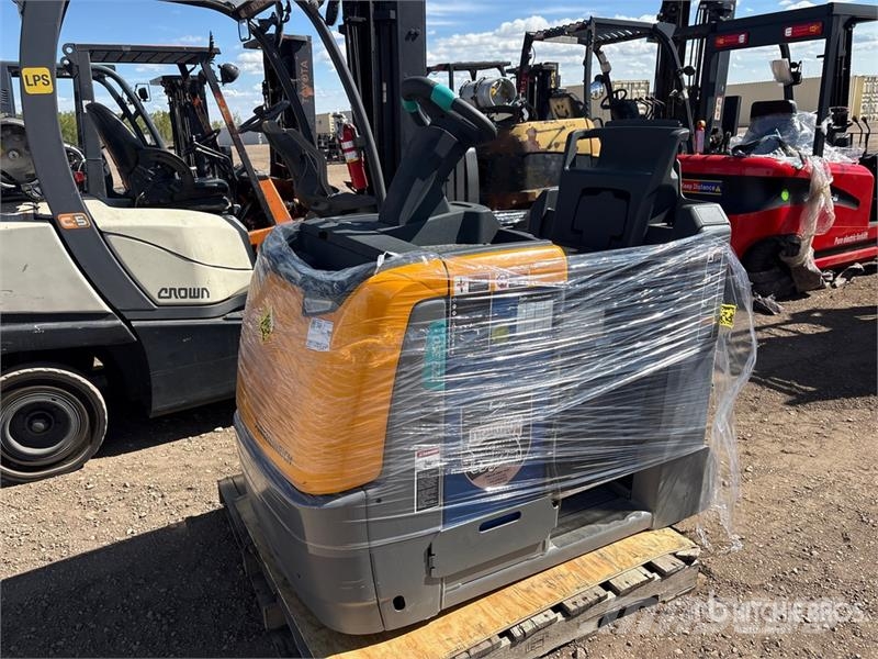 Jungheinrich EZS350NA Electric Forklift Electric forklifts
