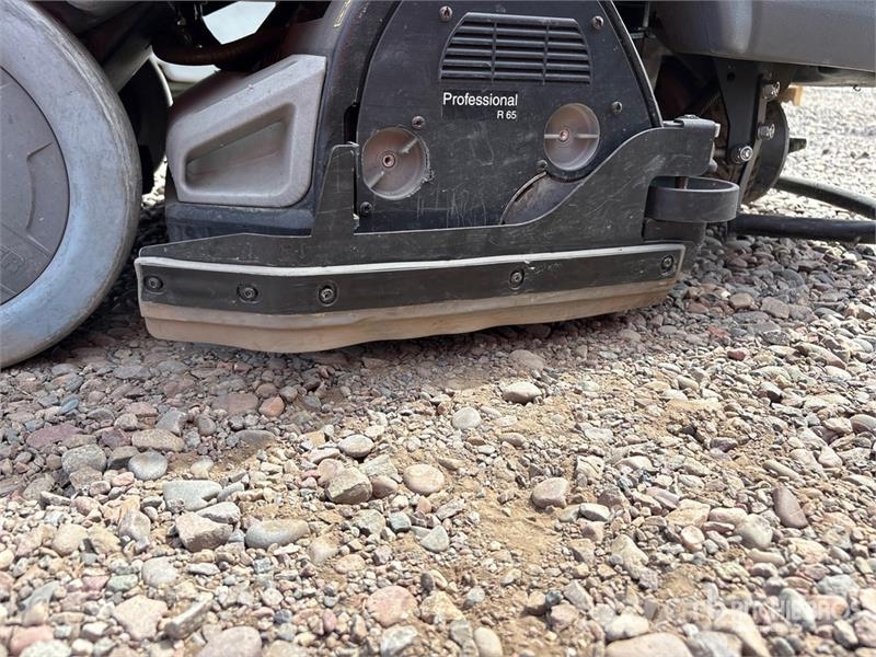 Kärcher Professional B 90 R Ride-On Electric Floor Scrubbe Ostale prikolice