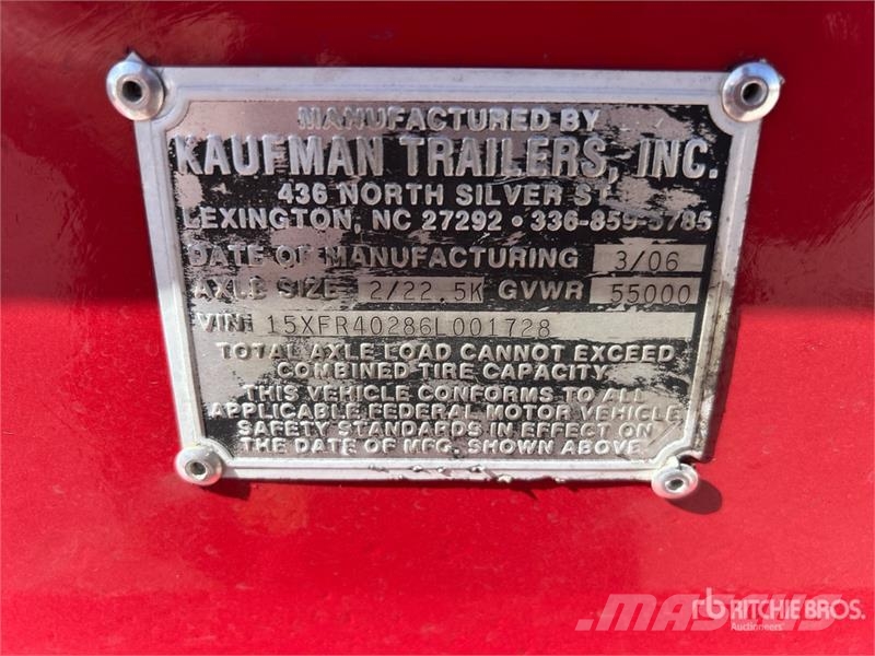 Kaufman 42 ft T/A Equipment Trailer 車輛運輸拖車