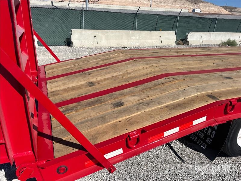 Kaufman 42 ft T/A Equipment Trailer 車輛運輸拖車