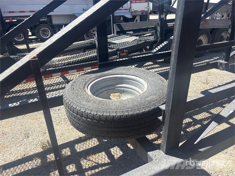 Kaufman T/A Open Car Carrier Trailer Semi remorque porte engin