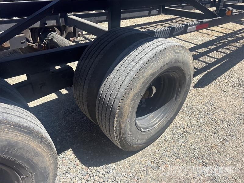 Kaufman T/A Open Car Carrier Trailer Semi remorque porte engin
