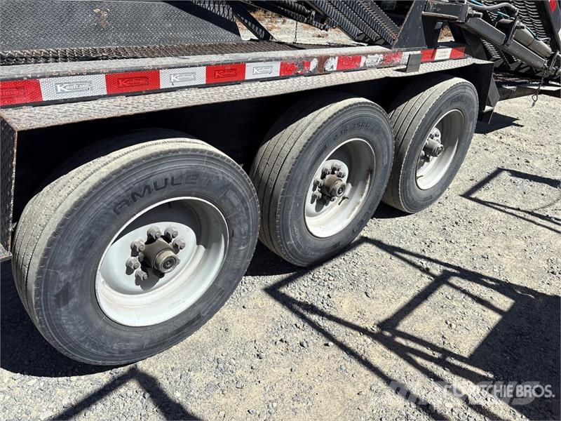 Kaufman Tri/A Open Car Carrier Trailer نصف مقطورات مركبات النقل