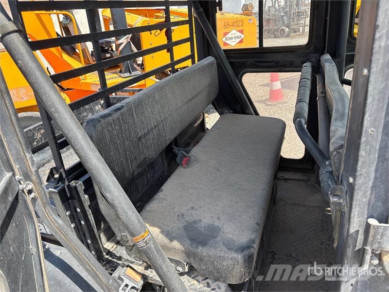 Kawasaki 4010 Trans 4x4 Utility Vehicle (Inoperable) Pomoćni strojevi