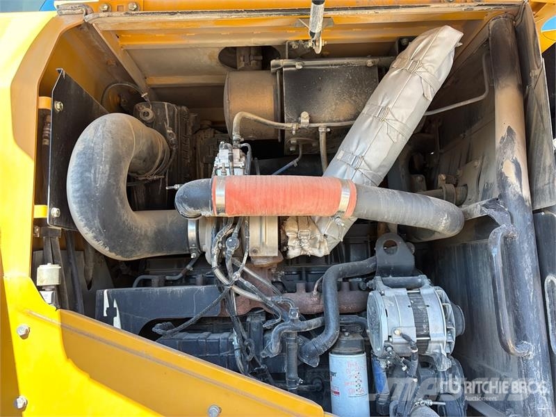 Kawasaki 7027 Wheel Loader (Inoperable) ホイールローダー・タイヤショベル