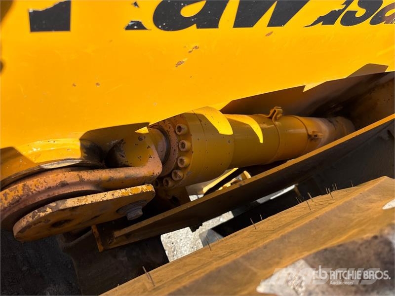 Kawasaki 7027 Wheel Loader (Inoperable) ホイールローダー・タイヤショベル