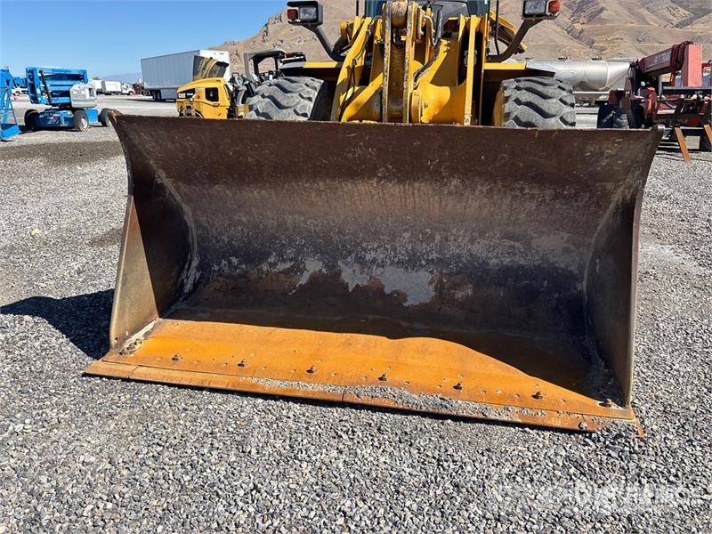 Kawasaki 7027 Wheel Loader (Inoperable) ホイールローダー・タイヤショベル
