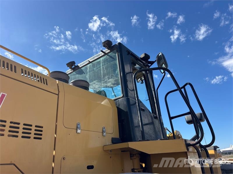 Kawasaki 95ZV Wheel Loader Kolesni nakladalci