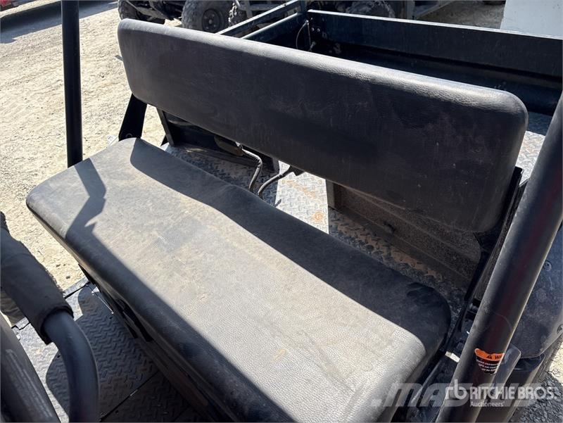 Kawasaki Mule 4010 4x4 Utility Vehicle ユーティリティー機械