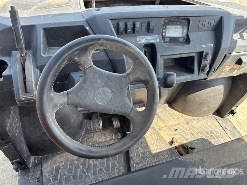 Kawasaki Mule 550 ユーティリティー機械
