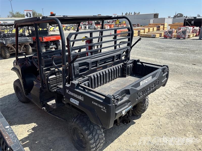Kawasaki Mule 550 ユーティリティー機械