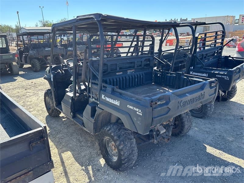Kawasaki Mule Pro-DXT 4x4 Utility Vehicle 多用途機械