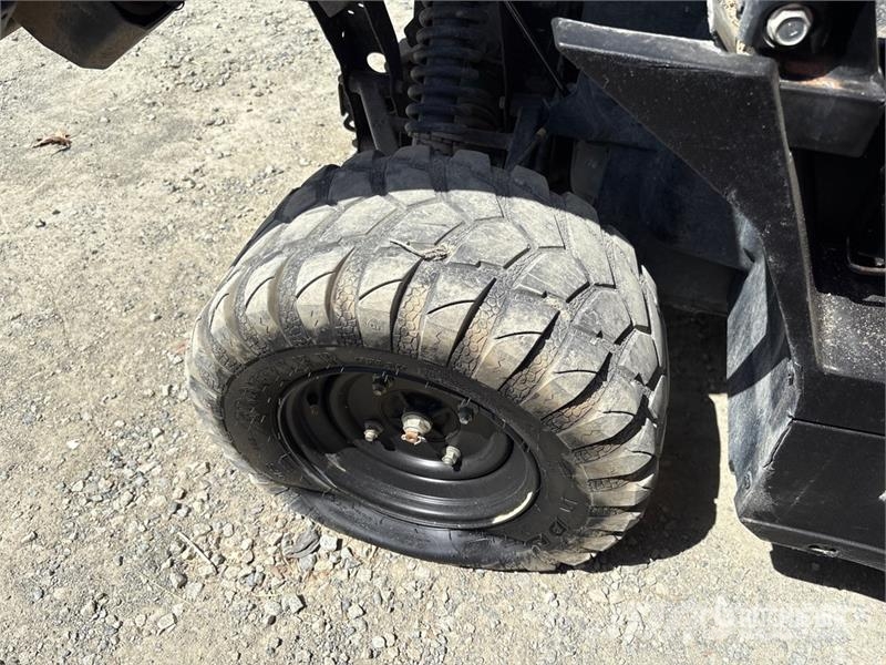 Kawasaki Mule Pro-DXT 4x4 Utility Vehicle ユーティリティー機械