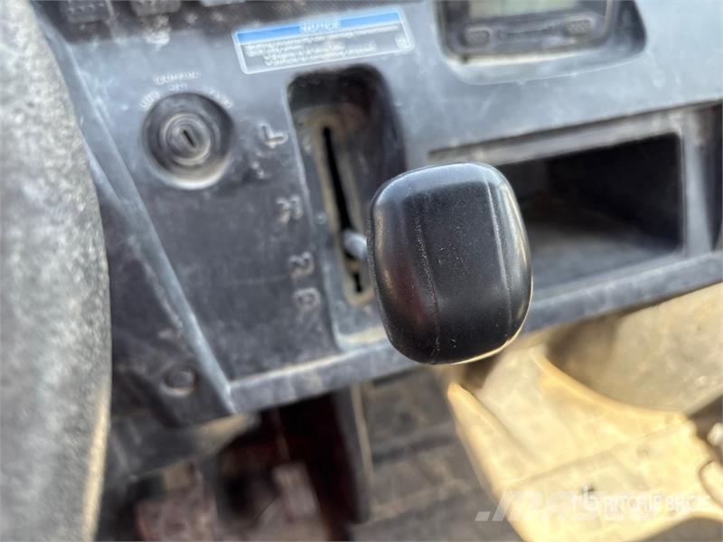 Kawasaki Mule Pro-DXT 4x4 Utility Vehicle ユーティリティー機械