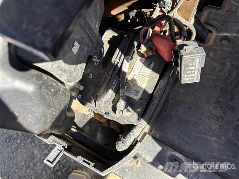 Kawasaki Mule Pro-DXT 4x4 Utility Vehicle 多用途機械