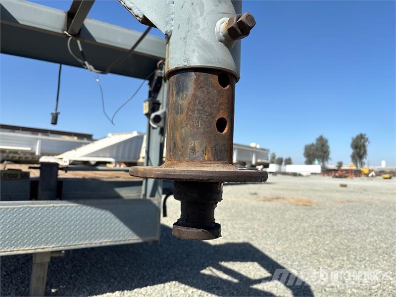 Kawklawlin 20 ft T/A Gooseneck Equipment Trailer Remolques para transporte de vehículos