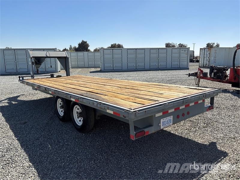 Kawklawlin 20 ft T/A Gooseneck Equipment Trailer Remolques para transporte de vehículos