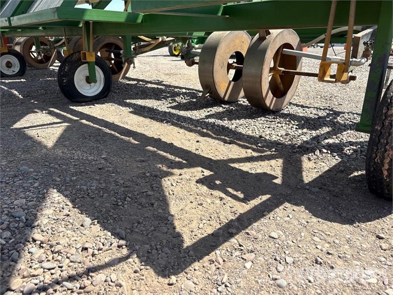 Kenco Manufacturing 20 ft 2 in x 6 ft 1 in Transplanter Otra maquinaria agrícola