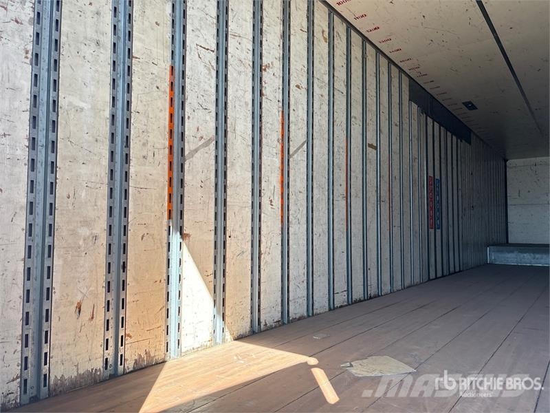 Kentucky 50 ft x 102 in T/A Van Trailer Cajas de remolque