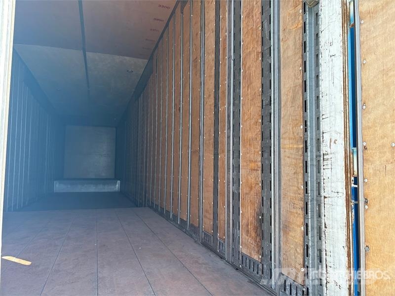  Kentucky 51 ft x 102 in T/A Van Trailer Furgons