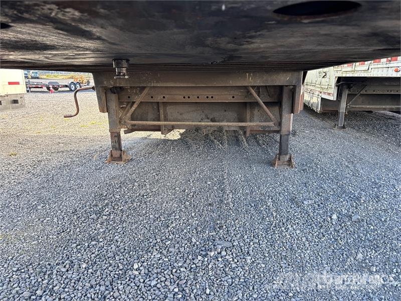 Kentucky 53 ft x 102 in T/A Van Trailer Furgons