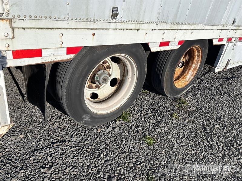 Kentucky 53 ft x 102 in T/A Van Trailer Furgons