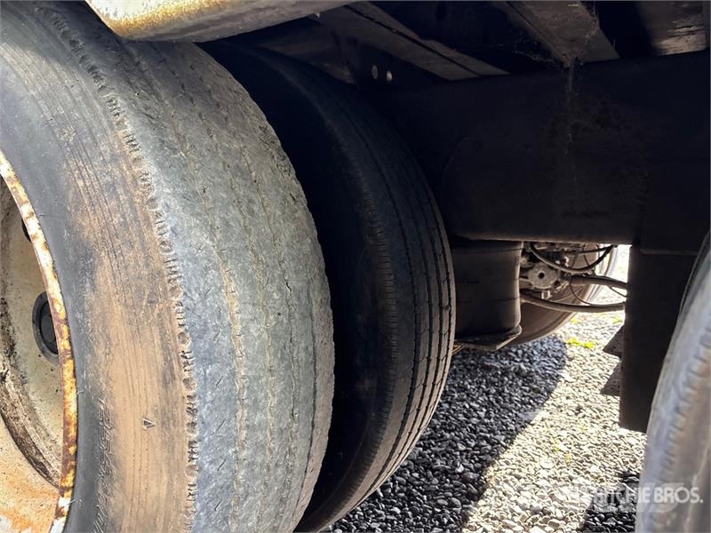 Kentucky 53 ft x 102 in T/A Van Trailer Furgons