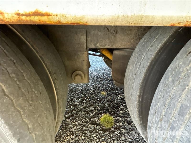 Kentucky 53 ft x 102 in T/A Van Trailer Furgons